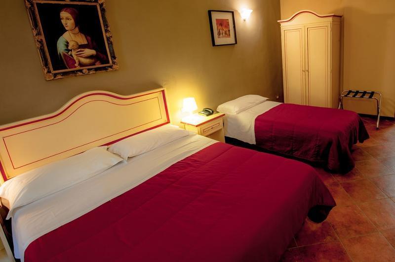 Astoria Hotel