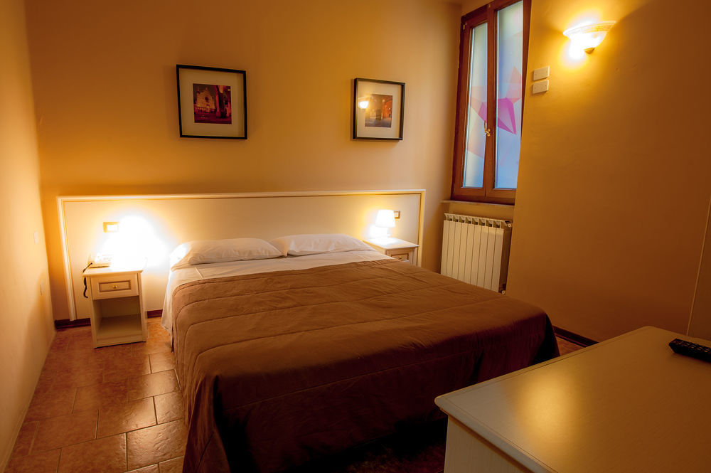 Hotel Astoria 3*